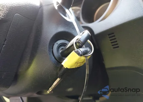 2009 Honda Fit z USA, uszkodzony, nr VIN JHMGE87269S042601